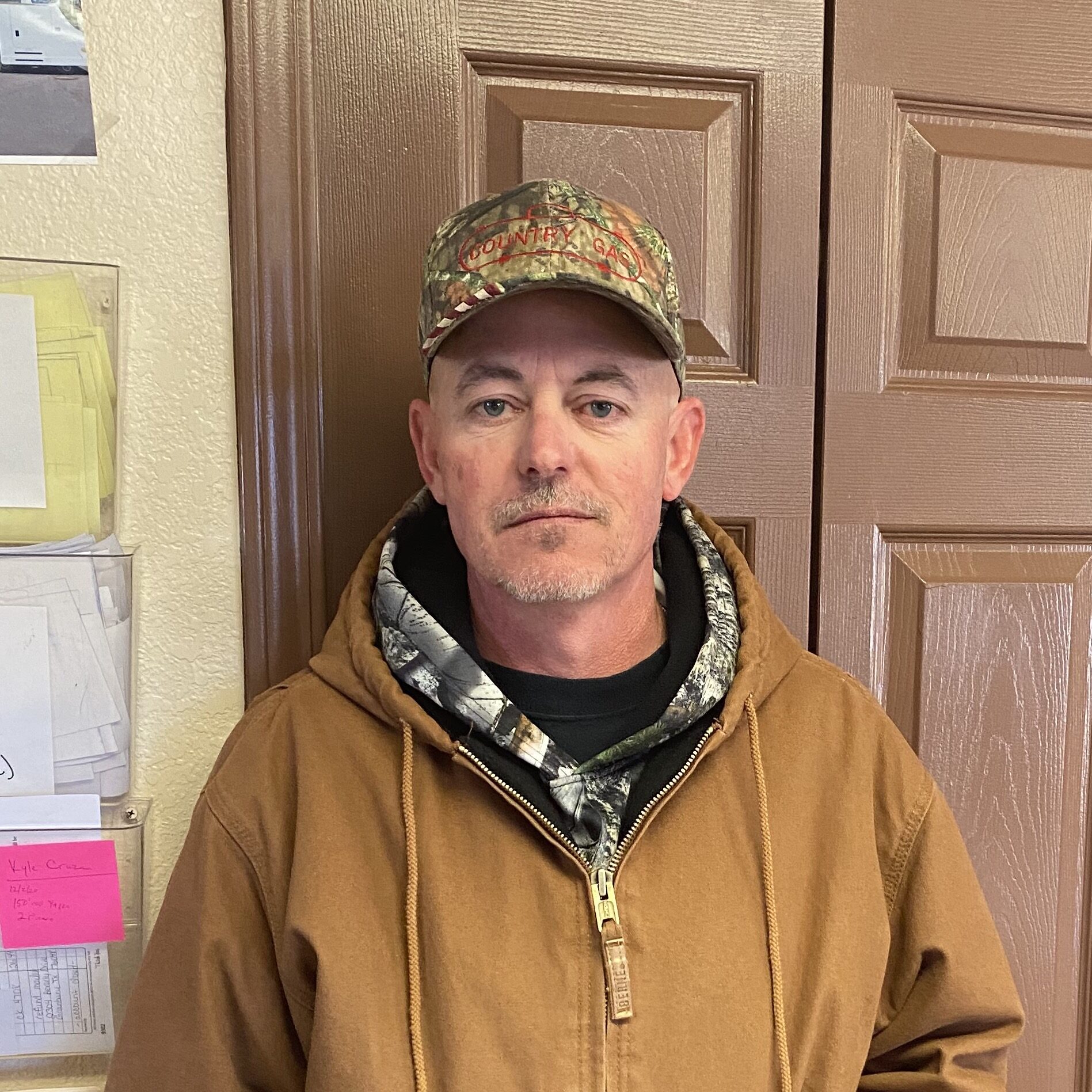 Andy-Ghere-Bottle-dock-attendant